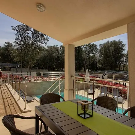 Charming Marisol 200m From The