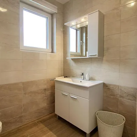 Charming Marisol 200m From The Villa *