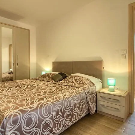 Charming Marisol 200m From The Vila