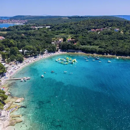 Charming Marisol 200m From The *